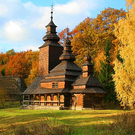 Фотообои Церковь в осеннем лесу C-376 (3,0х2,38 м), Дивино Декор 1